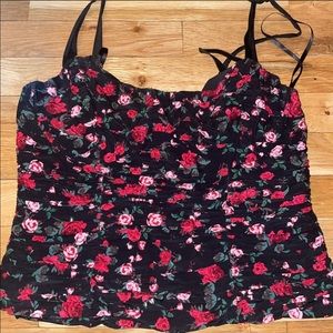 For love and lemons floral top